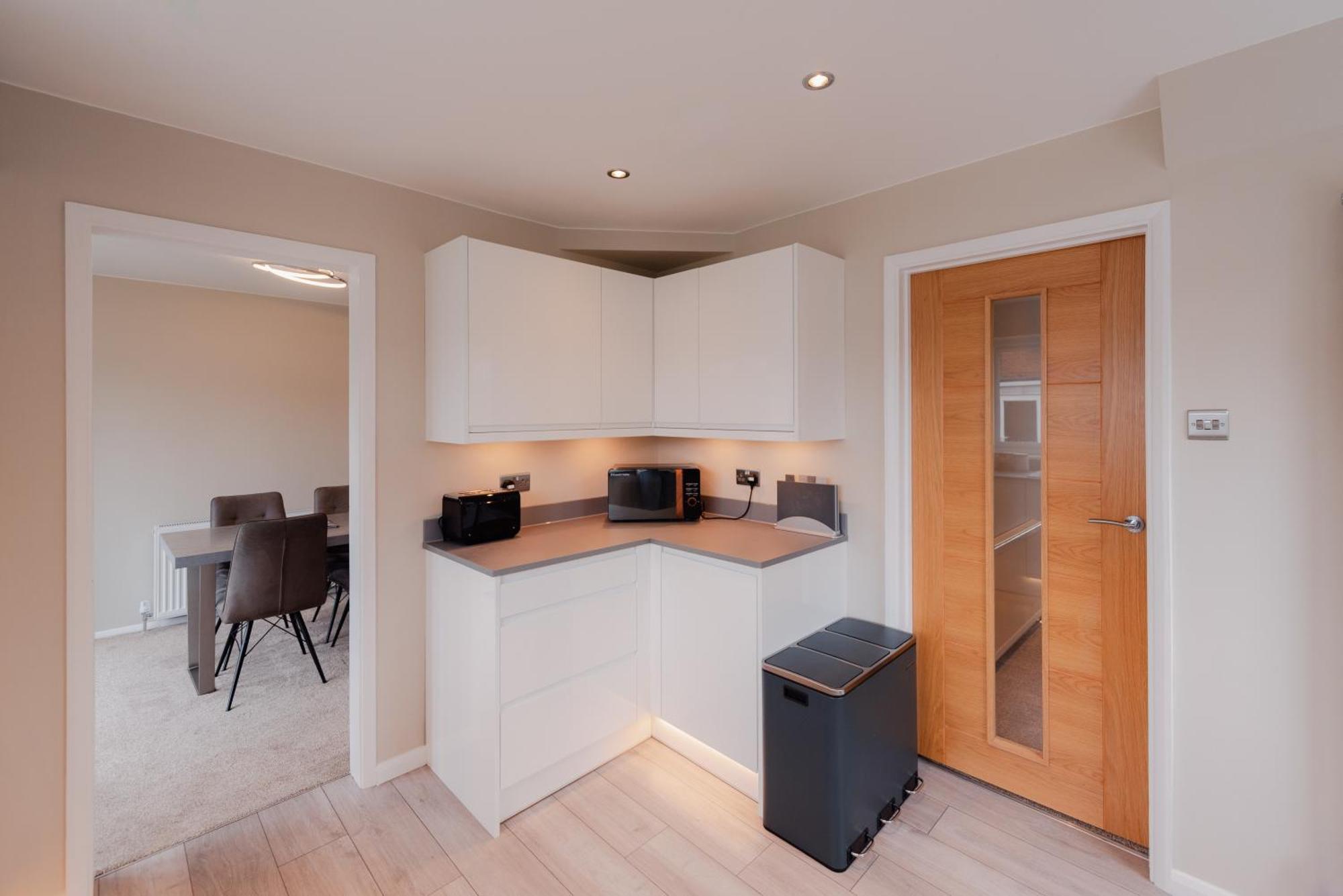 Luxury Recently Renovated 3 Bedroom Home In Sandwich Kent Esterno foto